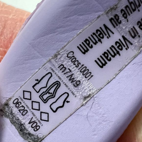 Crocs purple Classic Clogs M 7 W 9 Unisex heel slip on sandal shoes - Picture 7 of 8